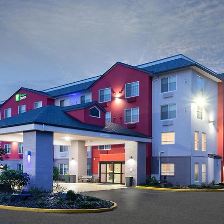 Holiday Inn Express & Suites Lincoln City By Ihg Екстериор снимка