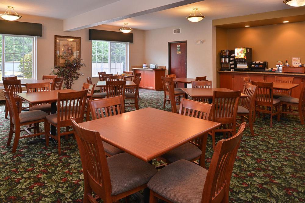 Holiday Inn Express & Suites Lincoln City By Ihg Екстериор снимка