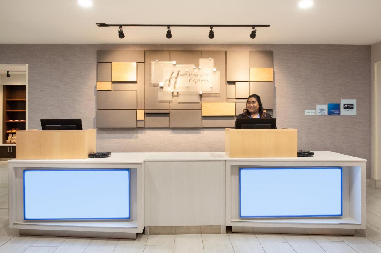 Holiday Inn Express & Suites Lincoln City By Ihg Екстериор снимка