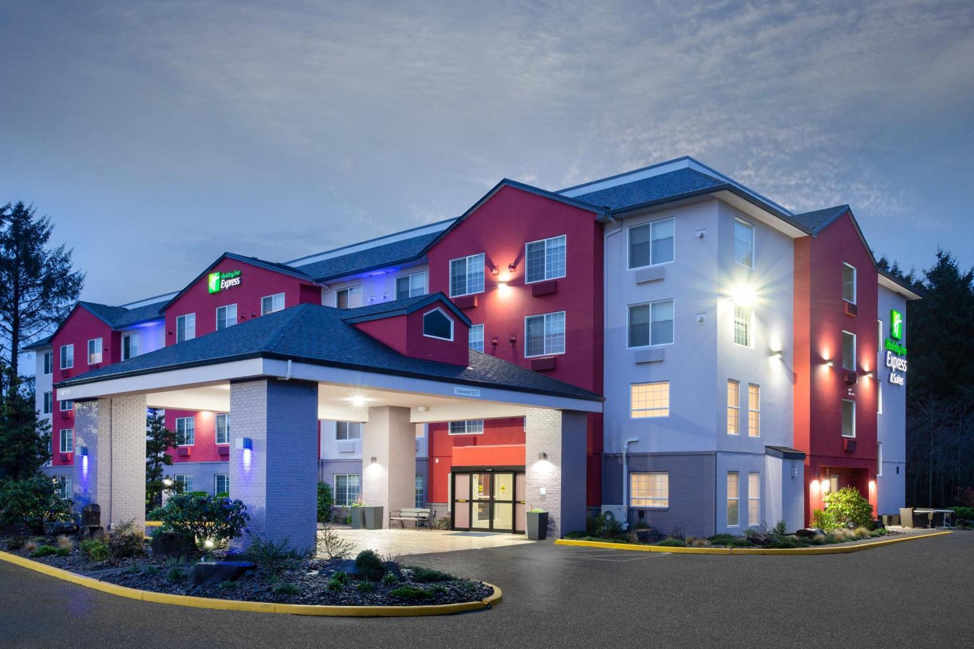 Holiday Inn Express & Suites Lincoln City By Ihg Екстериор снимка